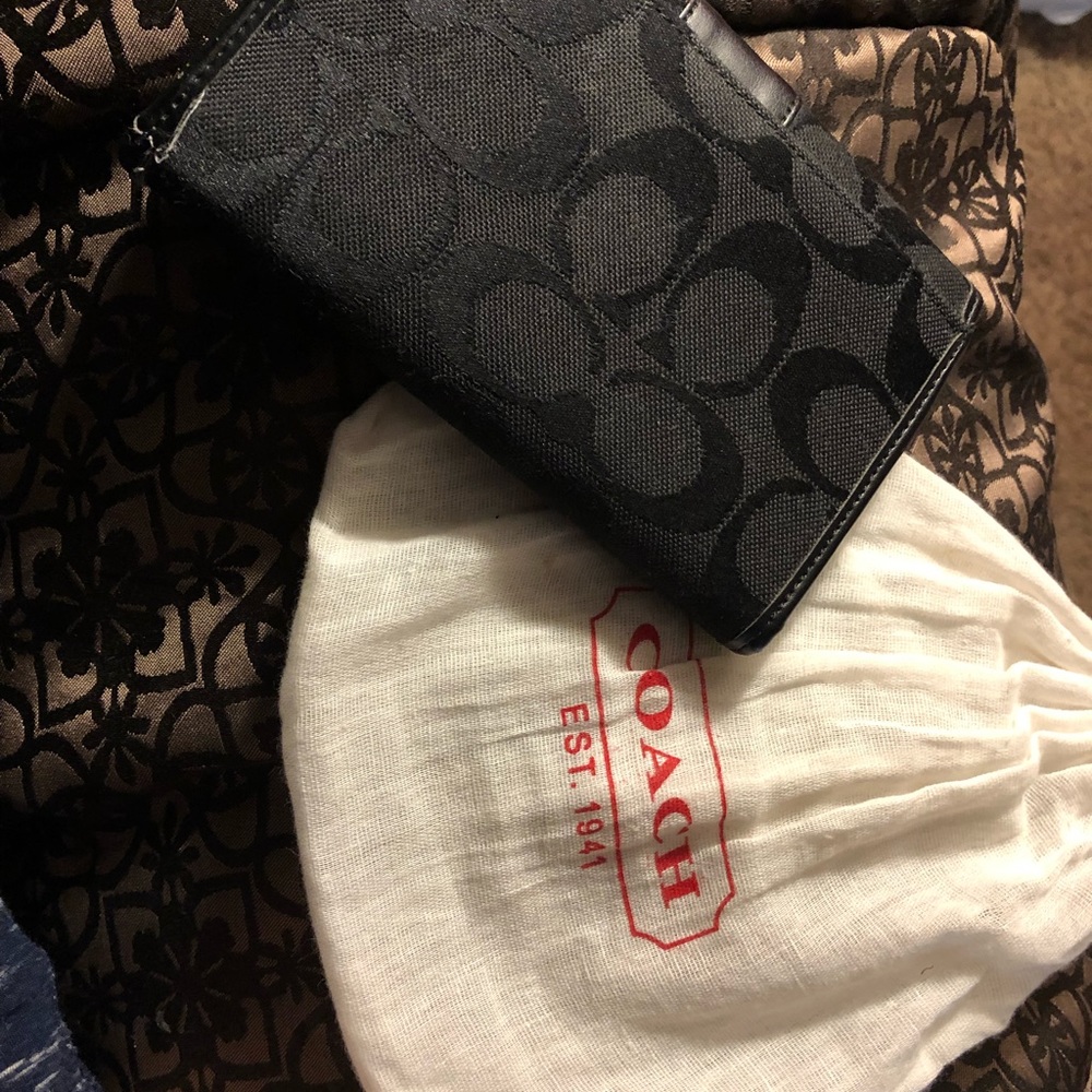 Coach wallet - Picture 3 of 3